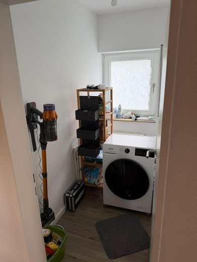 Wohnung mit 70m² Terrasse – Abstellraum