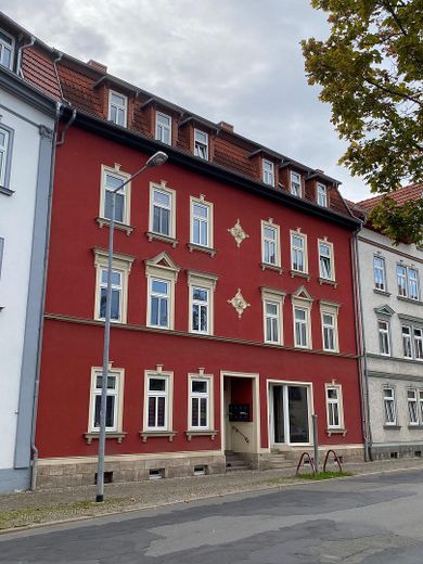 Schicke kleine Wohnung voll möbliert und löffelfertig incl. WLAN – Hausansicht