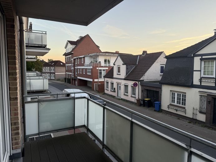 Moderno appartamento di 2 locali con balcone in posizione centrale a Pinneberg – Foto 9