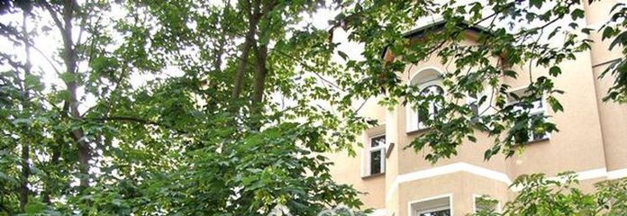 Квартира на мансардному поверсі з великою терасою та каміном!!!