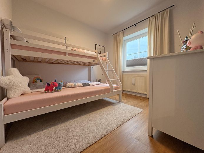 Kinderzimmer mit Hochbett