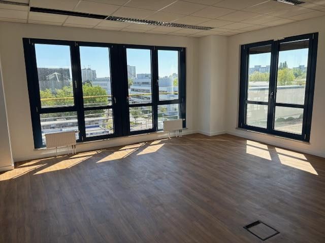 03_Eckbuero_26qm_Stadtblick