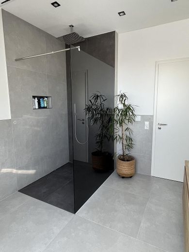 Badezimmer 2. OG