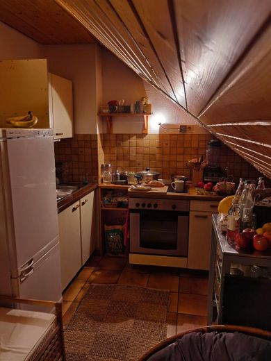 Frisch renovierte 1-Zimmer-Wohnung mit Balkon und Einbauküche – Foto 8