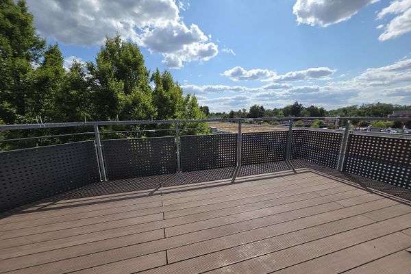 Wymarzone mieszkanie na poddaszu z 2 pokojami w centrum Hanau i przepięknym tarasem na dachu