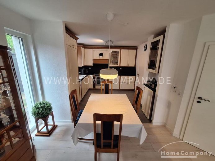 Kelsterbach 8072708 - Maison mitoyenne d’extrémité meublée dans un quartier résidentiel calme – 2da4ceb5b414638a72891e09956effe36bcd3634.jpg