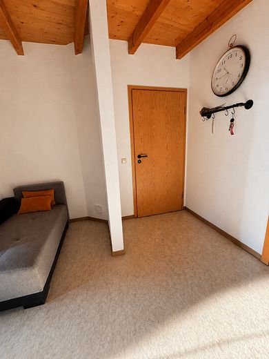 Schöne 2 ZKB im DG mit Stellplatz – Foto 7