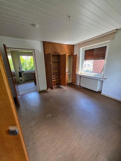 Freistehendes Dornröschen in toller Lage (von privat) – Zimmer Obergeschoss