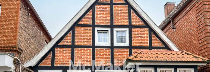Zentrale Lage, starke Frequenz – Wohn- und Geschäftshaus in der Plöner Innenstadt