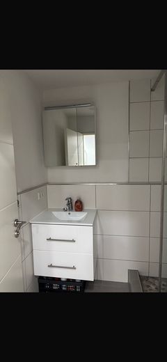 Kernsaniert & modern: 2-Zimmer-Wohnung mit Einbauküche und eigener Garage in Gärtringen – Foto 21