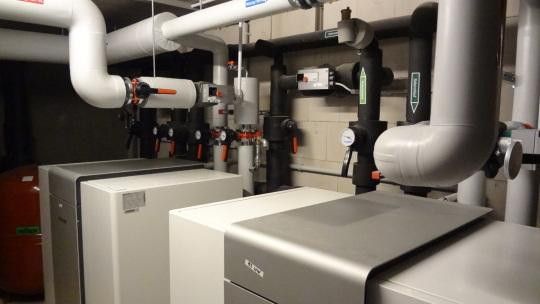 Exklusive 4-Zimmer +Energie Wohnung mit Fußbodenheiz/-kühlung und sehr geringen Energiekosten – Moderne Erdwärmepumpen