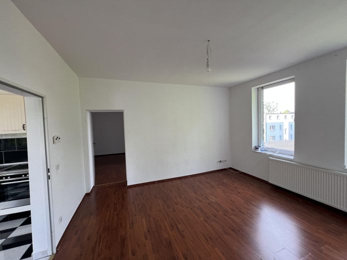 3-Zi-Whg, DG, Herne-City, zur Miete – Wohnzimmer