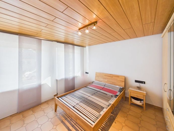 Exklusives Architektenhaus in Bisten-Überherrn – Bild 6