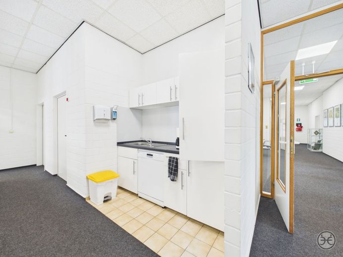 Büro &amp; Werkstattflächen in Industriegebiet zu Vermieten | Tweelbäke | Oldenburg – CAM05560G0-PR0049-STILL016