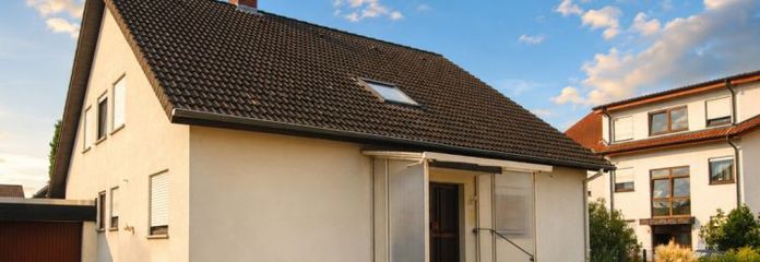 Großzügiges Einfamilienhaus mit großem Garten, Garage und vielseitigem Nutzungspotenzial