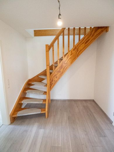 Charmante 3Z-Maisonette-Wohnung mit großem Balkon und Blick ins Grüne in Stolberg-Donnerberg – Flur