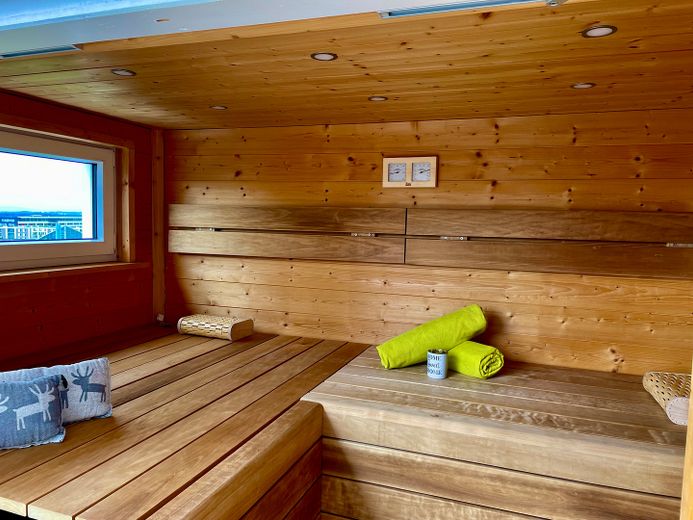 Lage,Lage,Lage - tolles Einfamilienhaus mit grandiosem See- und Bergblick – Sauna Innen