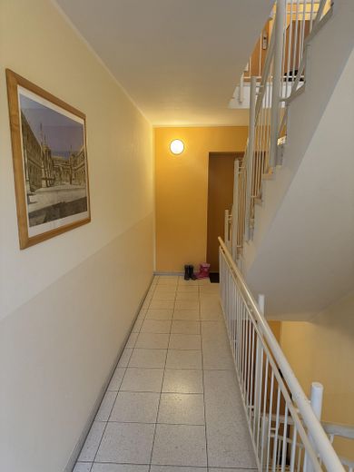 Mehrfamilienhaus (3 Mietparteien) als Anlageobjekt zu verkaufen – TH 1. OG