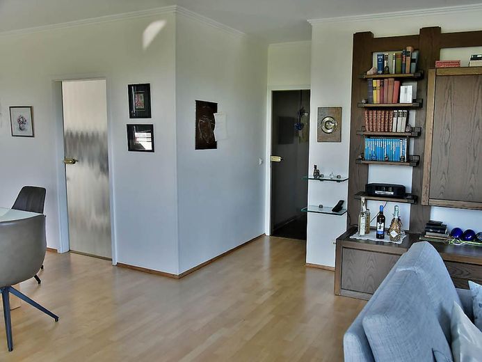 Wohnz., links Küchentür