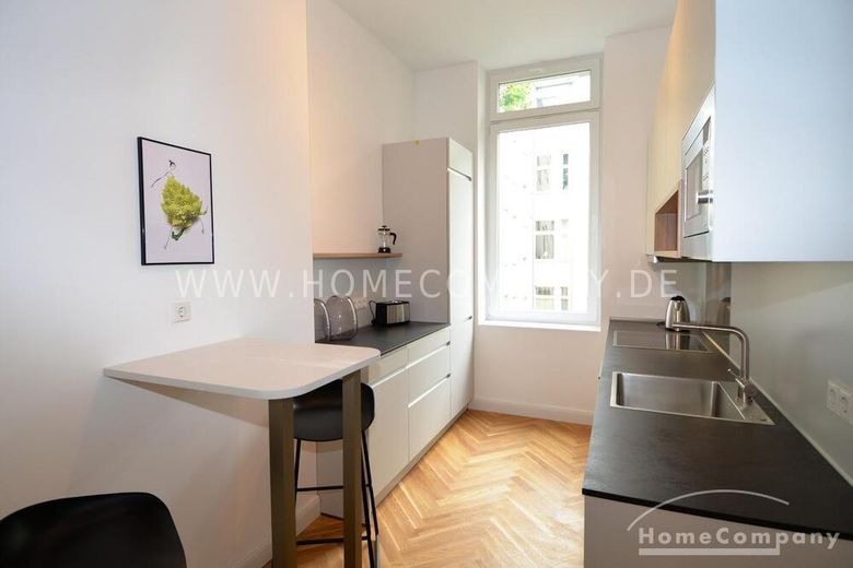 Hochwertige 7 Zimmerwohnung, Altbau Stuck, am Ku´Damm zentral – 61ae15578536c6da4a575adec4fb1d26ac44ad4c.jpg