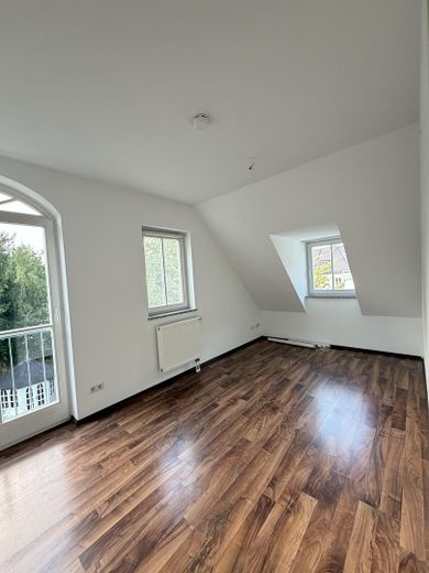 Helle 4-Zimmerwohnung zur Miete in Nymphenburg, München – 2. Kinderzimmer