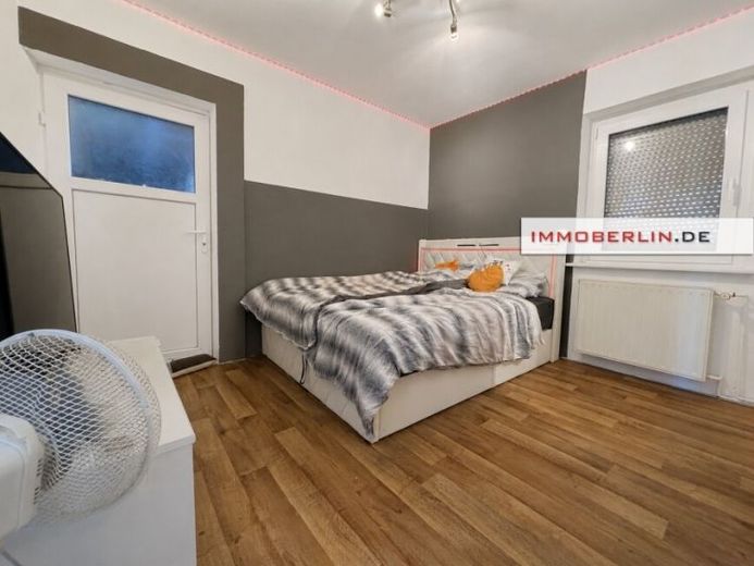IMMOBERLIN.DE - Bungalow ben curato su terreno edificabile divisibile in zona residenziale familiare – Foto 1