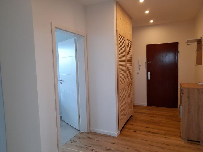 ++TOP renovierte 4 ZKB++großer Südbalkon++2 Bäder++Küche++möbliert – Foto 8