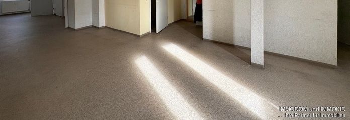 Vielseitige Büro- oder Praxiseinheit preiswert zu vermieten! – Innenansicht