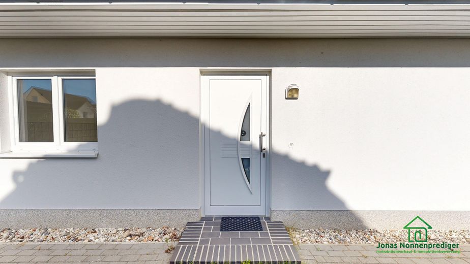 Einfamilienhaus mit Carport und Garten – Foto 19
