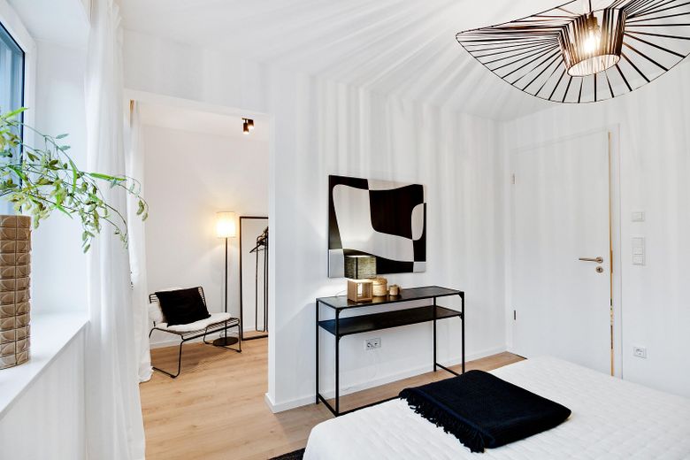 Elternschlafzimmer + Ankleide