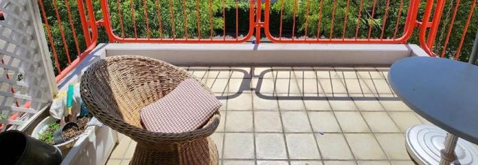 Voll möblierte 3-Zimmer Wohnung mit Lift, Balkon, Carport