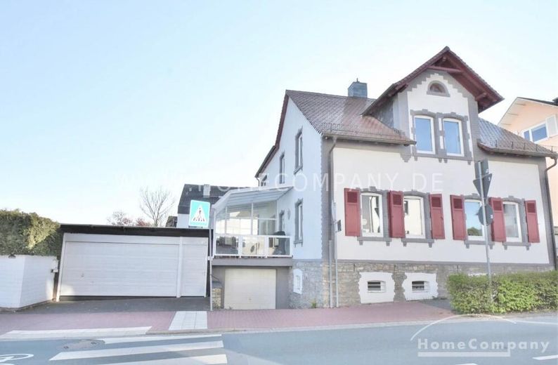 Friedrichsdorf (8070868) Komplett möbliert, ausgestattetes 7 Zimmer Haus – ba81e2d86cdea7afcb3d00a67fa4bf7b4d62b040.jpg