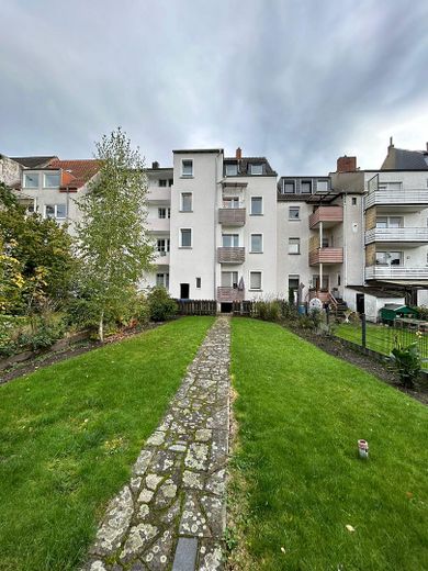 Wohnen am Park! Ruhige und helle 3 Zimmer-Wohnung im 3. OG. – Foto 13
