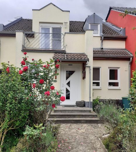 Hausansicht vorne