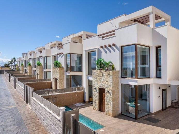 Luxuriöse und moderne Villa (Key Ready) Vollständig möbliert – Foto 1