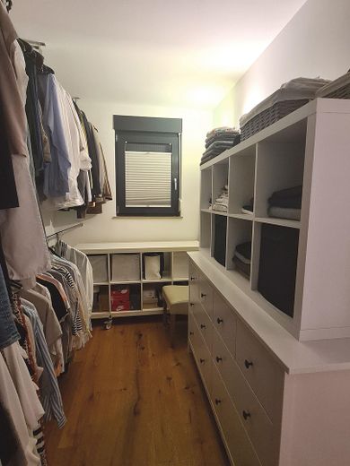 Umkleide/Kinderzimmer