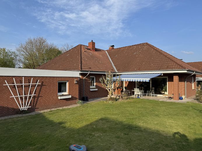 Hauansicht vom Garten