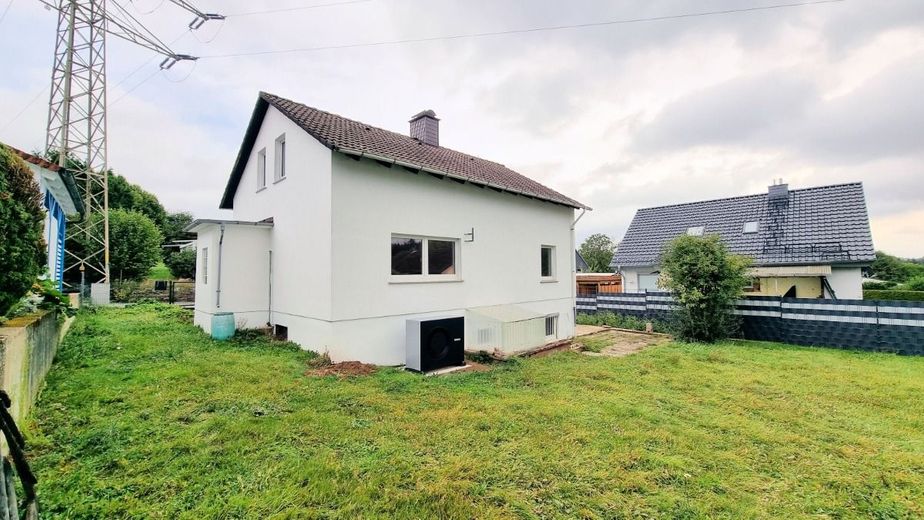 1-Familienwohnhaus in ruhiger Wohnlage – Asnicht Garten - Heise Immobilien Holzminden