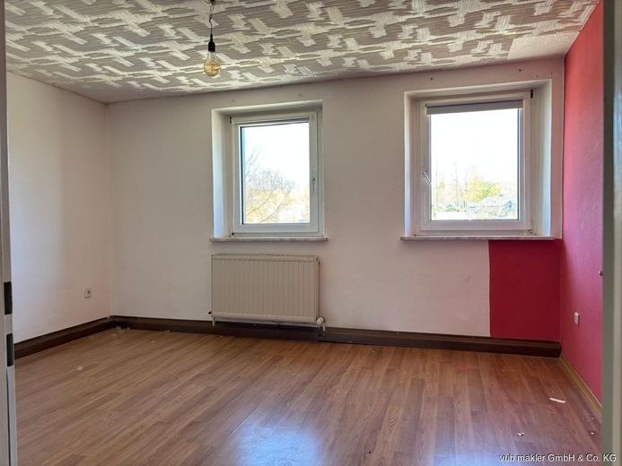 Mehrfamilienhaus mit 4 Einheiten - attraktives Sanierungsobjekt mit steuerlichen Vorteilen – VUB0002398-11