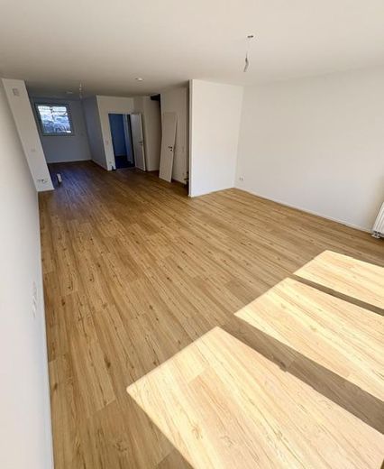 Wohnzimmer-Esszimmer-Küche