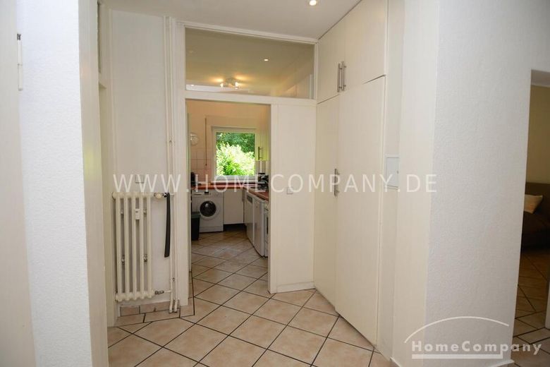 Vollständig möblierte 3,5-Zimmer-Wohnung mit 2 Balkonen und Stellplatz in Berlin-Zehlendorf – 18020c9f7f76084d7223e96fafc84faa27801003.jpg