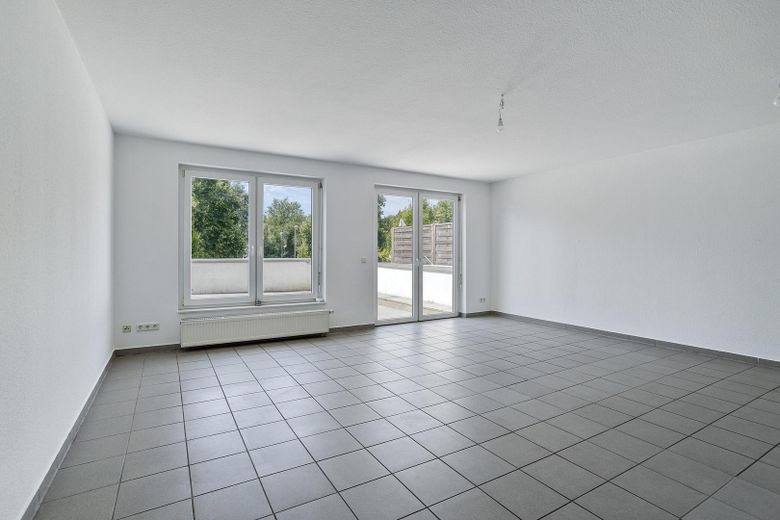 Bj. 2008 | Energieklasse B | Modernes RH mit Dachterrasse in Essen – Wohn-/Essbereich