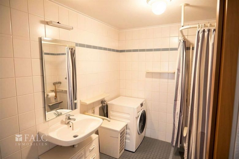 Kapitalanleger aufgepasst! – Badezimmer - (KI generiert)