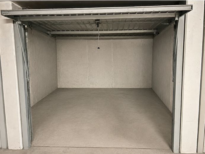 Helle 2-Zimmer-Wohnung in Kornwestheim | Terrasse, Garten, TG, renoviert & E-Rollläden – TG