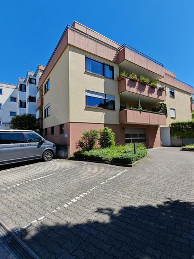 Außenparkplatz