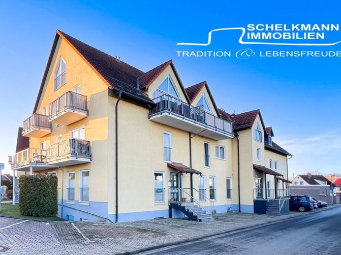 Renovierte & bezugsbereite Eigentumswohnung mit Balkon & Stellplatz – Foto 1