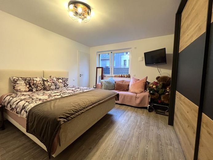Gevelsberg-Stadtmitte: Kapitalanlage Neuw. Eigentumswohnung, vermietet mit Garten und TG-Stellplatz – Schlafzimmer