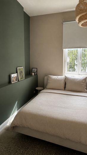 Şık bir şekilde yenilenmiş 3 odalı eski bina mücevheri – Ruhiges Schlafzimmer