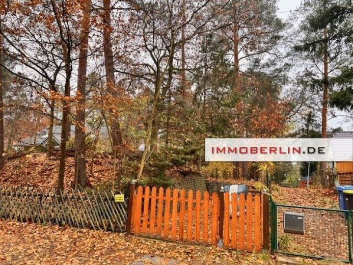 IMMOBERLIN.DE - Idyllisches Baugrundstück in erstklassiger Südwestausrichtung nahe Stadtgrenze – Foto 1