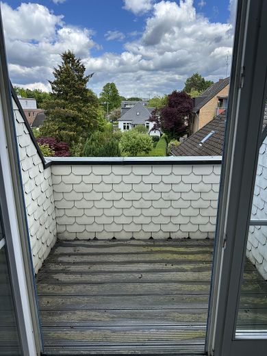 Möblierte hochwertige 1-Zimmer-Wohnung mit moderner Ausstattung in ruhiger Lage, Hamburg-Farmsen – Logia